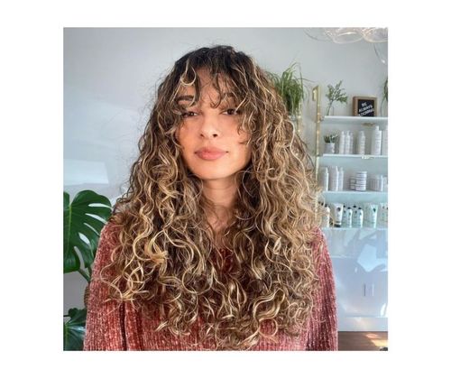 47_Long_Curly_Hairstyles