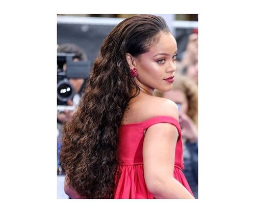 26_Long_Curly_Hairstyles