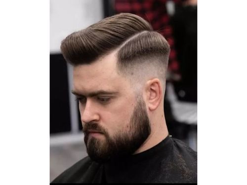 shaved-sides-mens-hairstyle-for-round-face