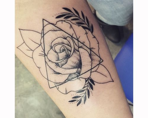 rose-triangle-tattoo