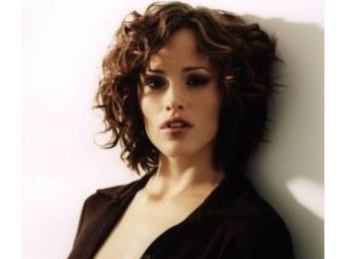 curly-jennifer-garner-hairstyle