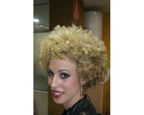 bubble-perm-hairstyle