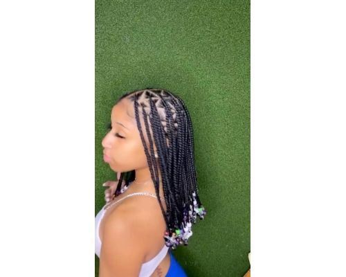 Beads on Knotless Box Braids