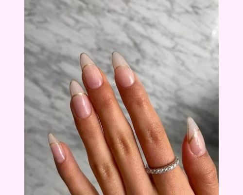 elegant-almond-nails