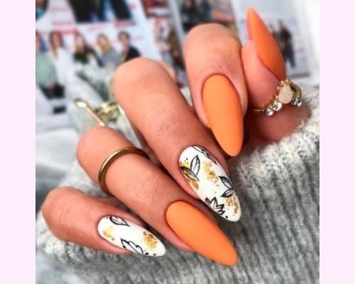 fall-almond-nails