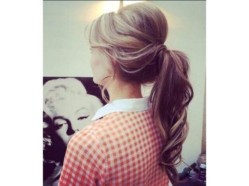 Fancy_And_Puffed_Ponytail