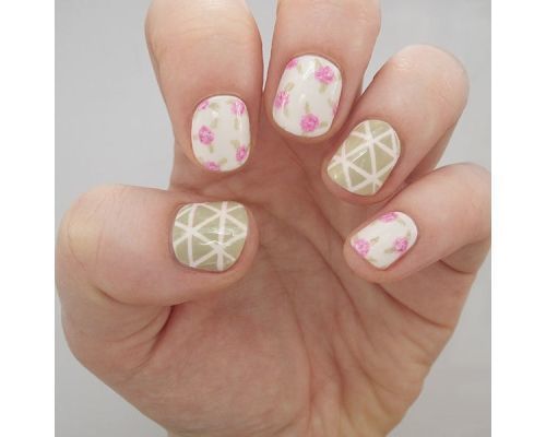 Roses and Geometric Art on short nails