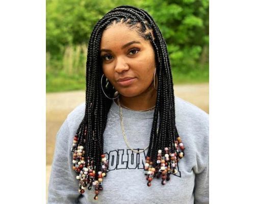 25 Stunning Knotless Braids With Beads - 2023