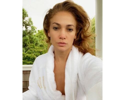 jennifer-lopez-anti-ageing-skincare-routine-2