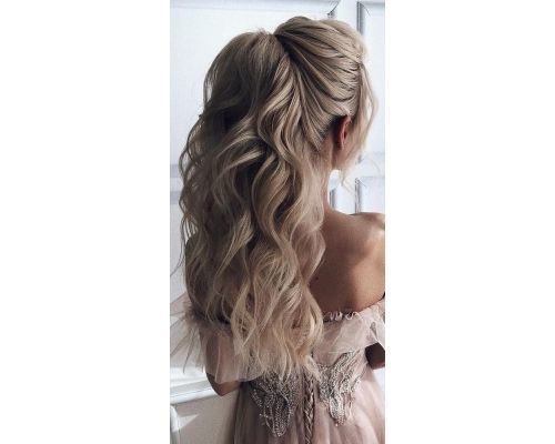 Half-Updo with Soft Waves