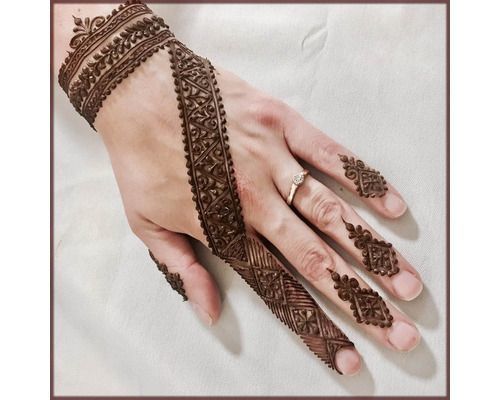 moroccan-mehndi-for-bride