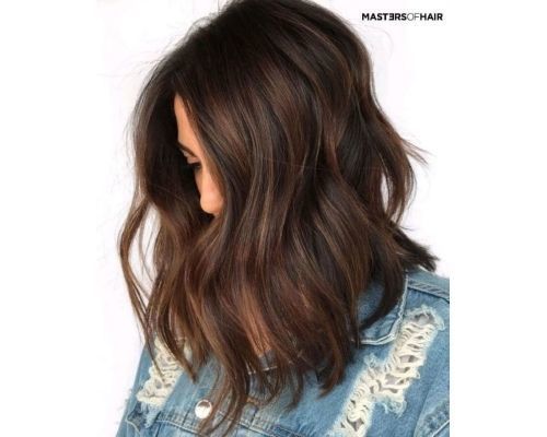 Sliced Chocolate Lob with Voluminous Waves