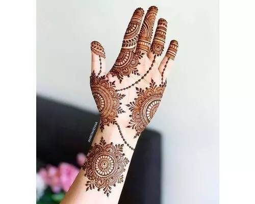 106872-amrita-henna