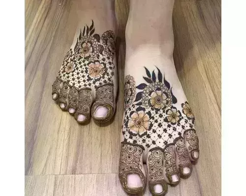 Latest Leg Mehndi Designs Images 2020 ll khafif Mehndi Designs Images -  YouTube