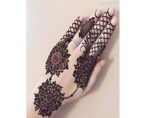 New version style mehndi design | Instagram