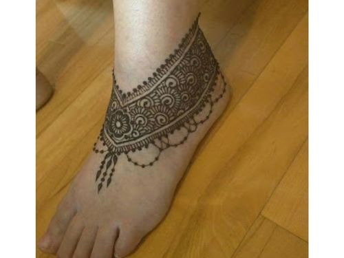 Heavy Anklet Henna Design