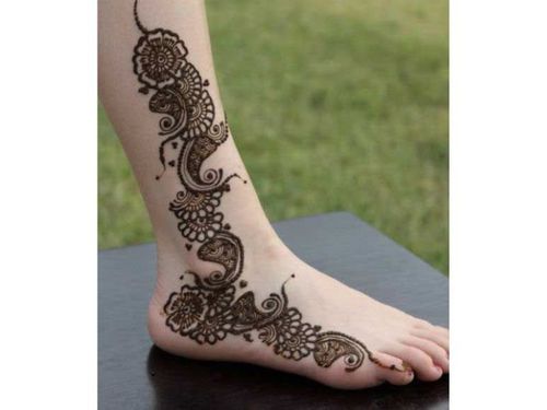 Arabic Ankle Henna Design