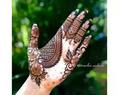 Beautiful front Hand bridal mehndi design... . . . #fullhandmehndi  #fullhandmehndidesign #fronthandmehndidesign #fashionista #fnmehndi… |  Instagram