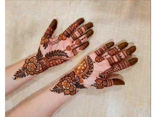 Earring Henna Design