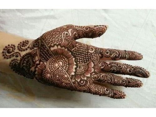 Intricate Basic Hand Henna Design