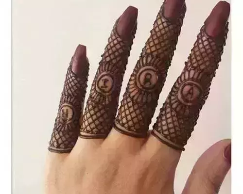 32 Captivating Henna Designs : Victorian Frame & Floral Fingertips 1 - Fab  Mood | Wedding Colours, Wedding Themes, Wedding colour palettes