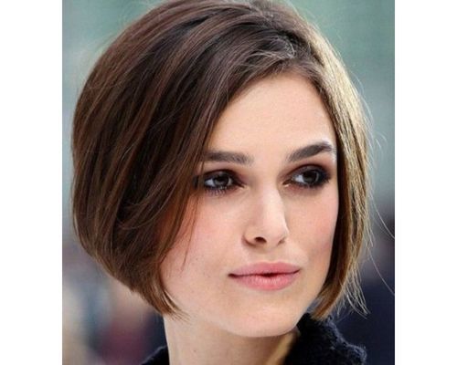 55 Stunning Hairstyles For Square Faces (For Women) | Fabbon