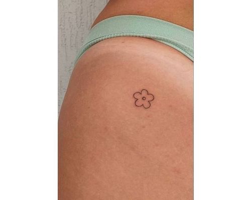 Pin by Maya LaStrapes on cute tats _ Petite tattoos, Discreet tattoos, Tattoos