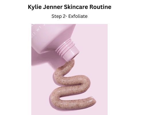 Kylie-foaming-exfoliation