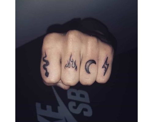 tattoos-on-knuckels