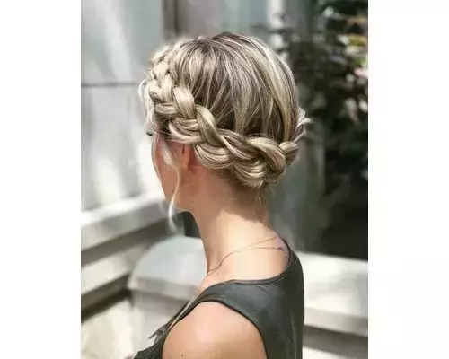 55 Simple And Easy Updo Hairstyles For All Hair Lengths | Fabbon