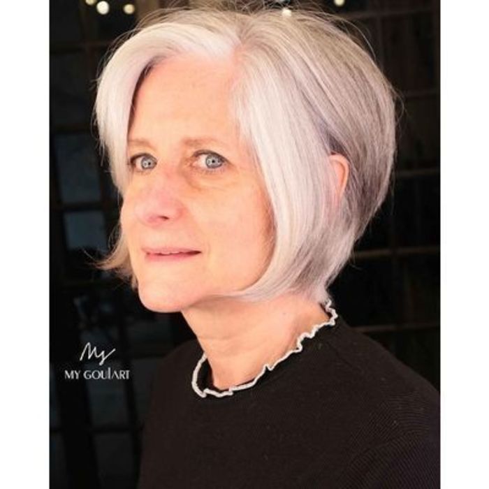 25 Best Medium Length Hairstyles For Women Over 70 | Fabbon