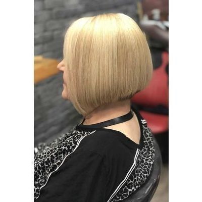 25 Best Medium Length Hairstyles For Women Over 70 | Fabbon