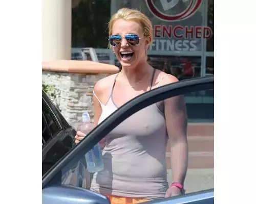Britney-Spears-Drenched-Fitness