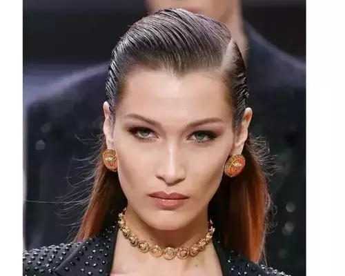 25 Stunning Bella Hadid Hairstyles And Haircuts | Fabbon