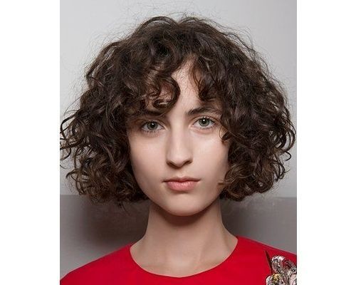 curly-bangs-hairstyle