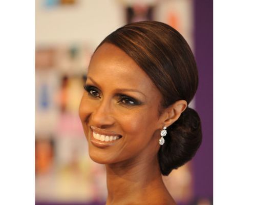 25 Best Hairstyles For Black Women Over 50 | Fabbon