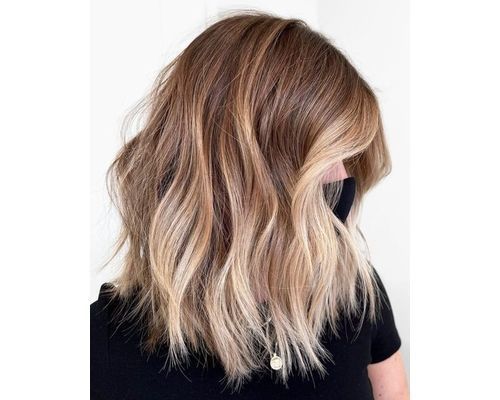 Shaggy Honey Blonde Lob