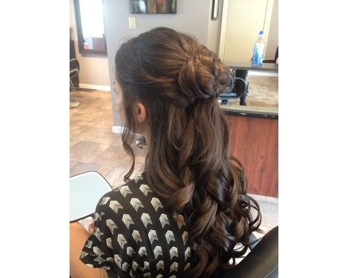 half up half down curls prom