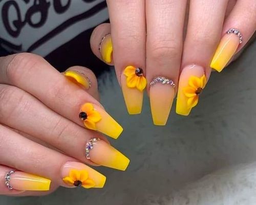 Sunflower-summer-nails