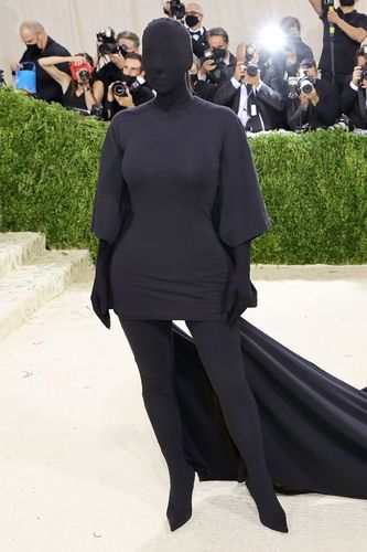 Kim Kardashian Still Got Glam with Full Face of Makeup Despite Wearing a Head Mask to 2021 Met Gala
