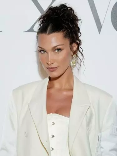 Bella hadid