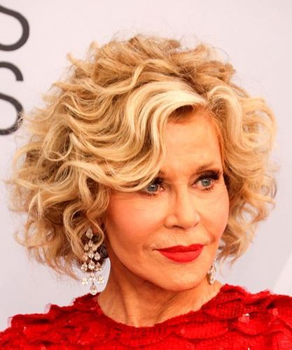 55 Iconic Jane Fonda Hairstyles And Haircuts (with Pictures) | Fabbon