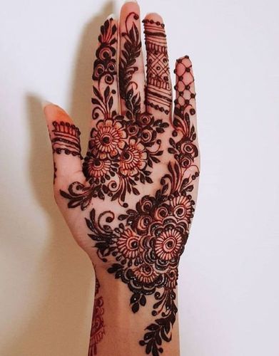 Front hand mehndi design with florals