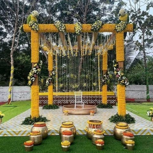 Outdoor decoration for mehndi