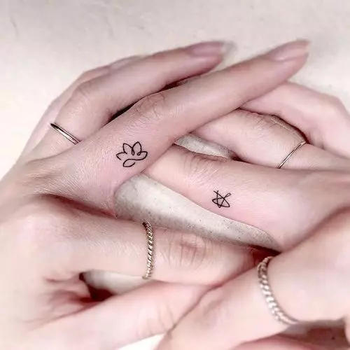 Top 10 Small Fingers Tattoos | Easy Finger Tattoos - YouTube