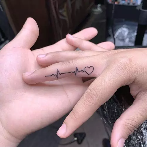 Finger-Tattoo-13-1