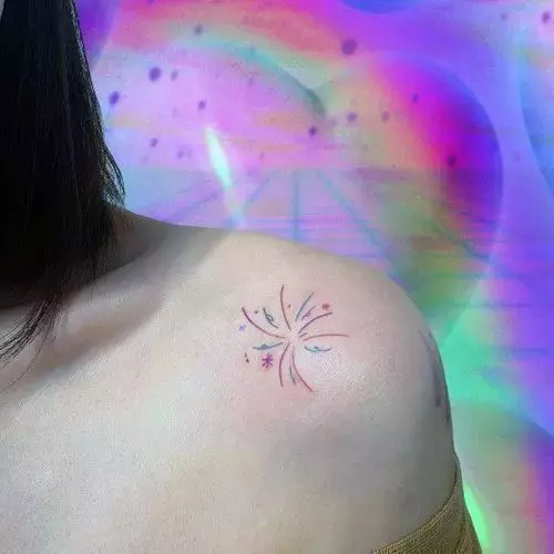 cool-female-fireworks-tattoo-designs