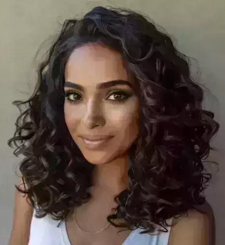 30 Awe-Inspiring Layered Hairstyles for Curly Hair