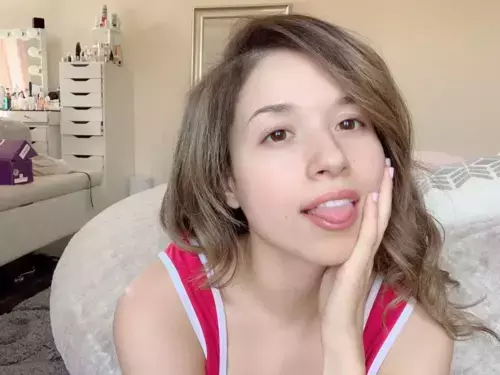 pokimane-no-makeup