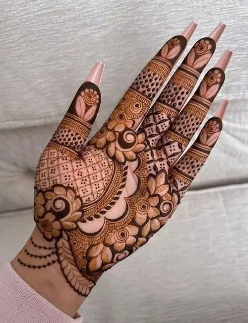 Flower mehndi design for weddings